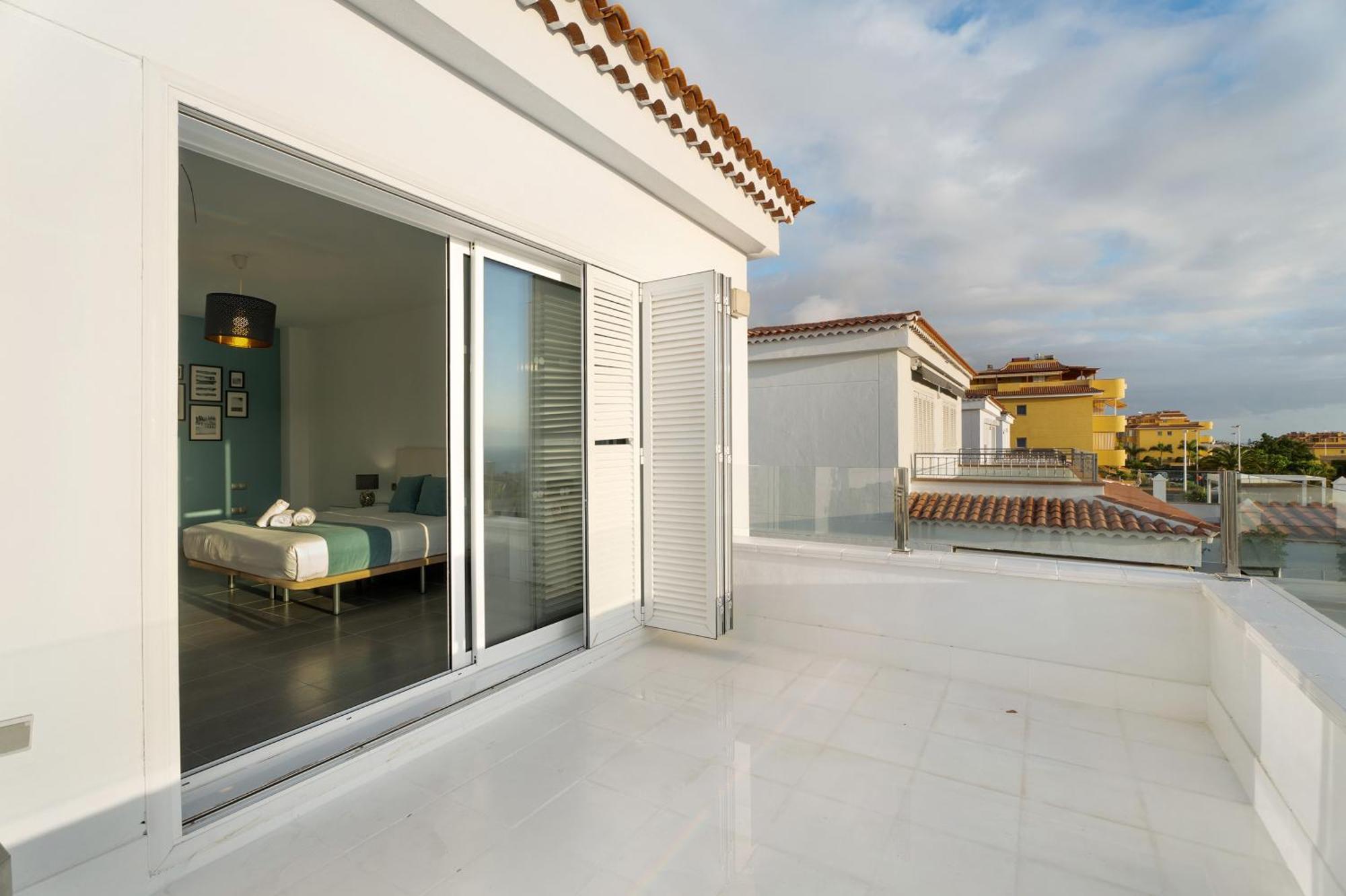 Espectacular Villa Aurora By Paramount Holidays Puerto de Santiago  Ngoại thất bức ảnh